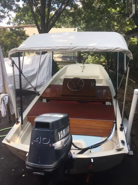 AI-generated alt text provided by AltText.ai will go here