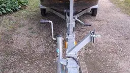 AI-generated alt text provided by AltText.ai will go here