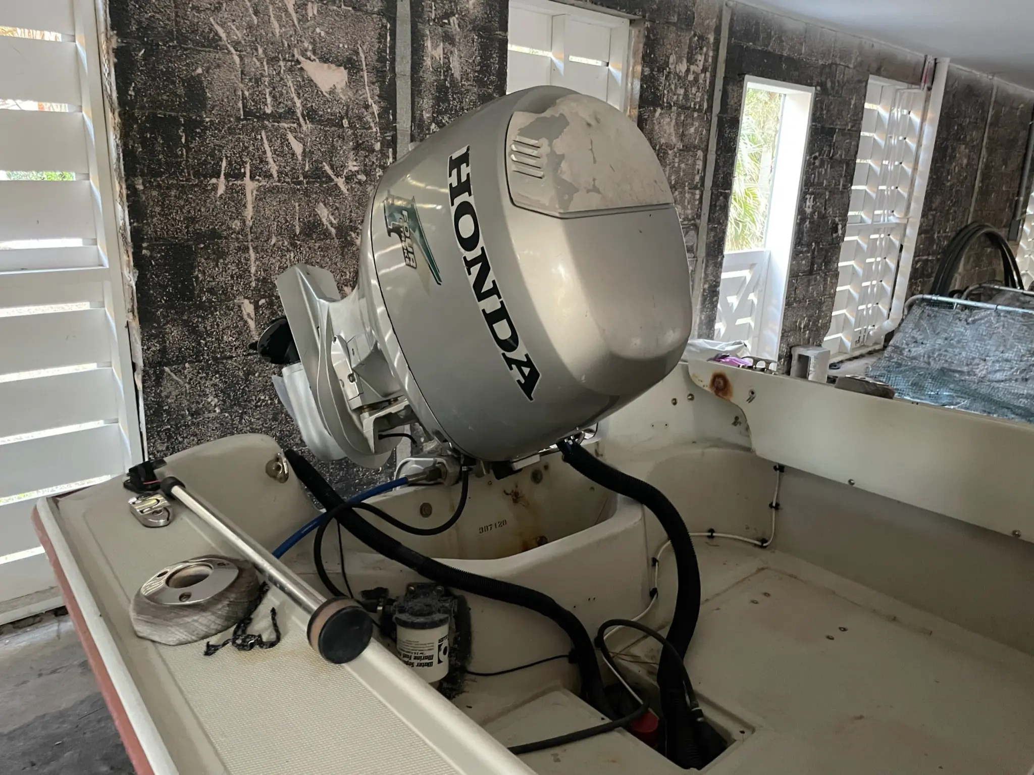 AI-generated alt text provided by AltText.ai will go here