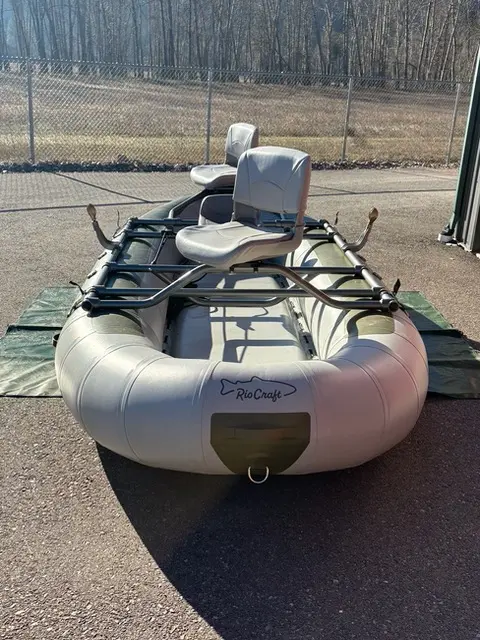 AI-generated alt text provided by AltText.ai will go here