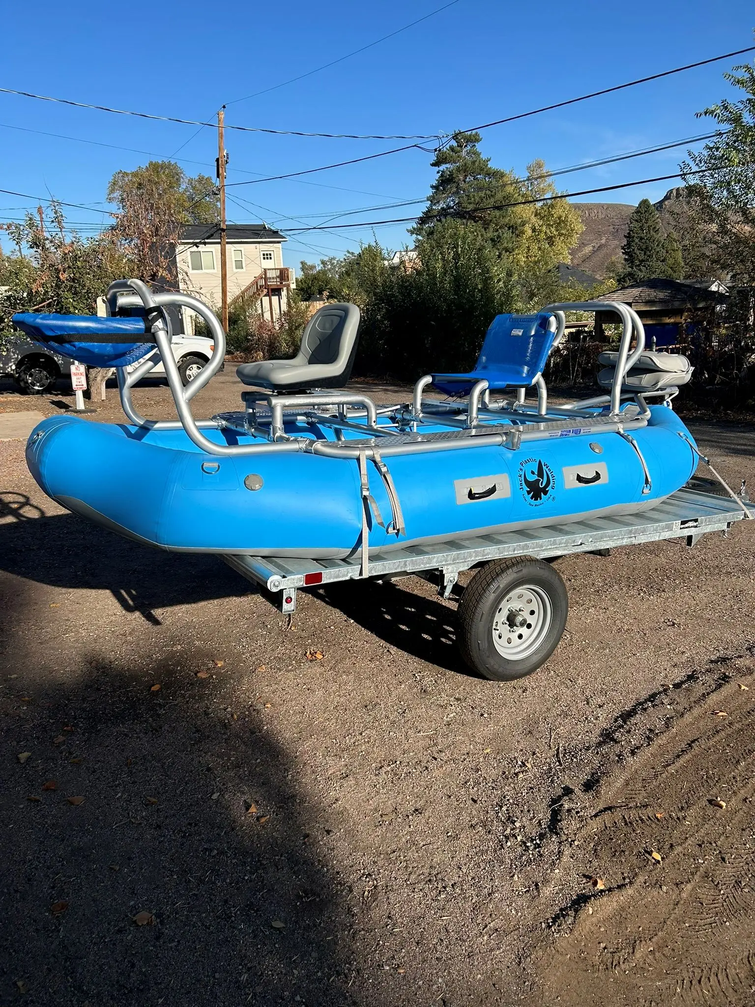 AI-generated alt text provided by AltText.ai will go here